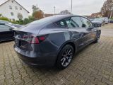 Tesla Model 3 bei Sportwagen.expert - Abbildung (8 / 15)