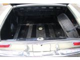 Mercedes-Benz 250 bei Sportwagen.expert - Abbildung (13 / 15)