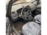 Opel Zafira bei Sportwagen.expert - Abbildung (5 / 10)