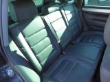 VW Touareg bei Sportwagen.expert - Abbildung (14 / 15)