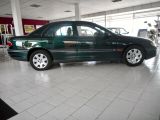 Opel Omega bei Sportwagen.expert - Abbildung (7 / 14)