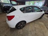 Opel Astra bei Sportwagen.expert - Abbildung (4 / 15)