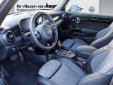 Mini Cooper bei Sportwagen.expert - Abbildung (4 / 15)