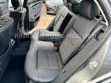 Mercedes-Benz E-Klasse bei Sportwagen.expert - Abbildung (12 / 15)