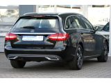 Mercedes-Benz C-Klasse bei Sportwagen.expert - Abbildung (4 / 15)
