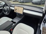 Tesla Model 3 bei Sportwagen.expert - Abbildung (10 / 15)