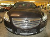 Opel Insignia bei Sportwagen.expert - Abbildung (3 / 15)