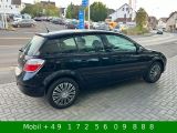 Opel Astra bei Sportwagen.expert - Abbildung (2 / 15)