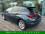 Opel Astra bei Sportwagen.expert - Abbildung (2 / 15)