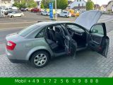 Audi A4 bei Sportwagen.expert - Abbildung (11 / 15)