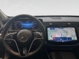 Mercedes-Benz E-Klasse bei Sportwagen.expert - Abbildung (12 / 15)