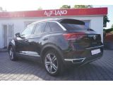 VW T-Roc bei Sportwagen.expert - Abbildung (3 / 15)