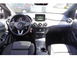 Mercedes-Benz B-Klasse bei Sportwagen.expert - Abbildung (9 / 15)
