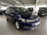 VW Touran bei Sportwagen.expert - Abbildung (3 / 15)