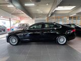 Jaguar XF bei Sportwagen.expert - Abbildung (5 / 15)