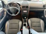 Mercedes-Benz A-Klasse bei Sportwagen.expert - Abbildung (12 / 15)