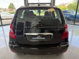 Mercedes-Benz A-Klasse bei Sportwagen.expert - Abbildung (9 / 15)