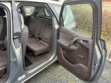 Opel Meriva bei Sportwagen.expert - Abbildung (14 / 15)