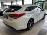 Hyundai i40 cw bei Sportwagen.expert - Abbildung (8 / 15)