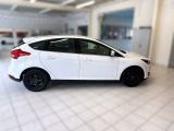 Ford Focus bei Sportwagen.expert - Abbildung (3 / 9)