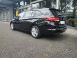 Opel Astra bei Sportwagen.expert - Abbildung (4 / 15)