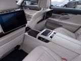 BMW 7er bei Sportwagen.expert - Abbildung (14 / 15)