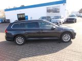 VW Passat bei Sportwagen.expert - Abbildung (4 / 15)