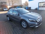 Mercedes-Benz GLA-Klasse bei Sportwagen.expert - Abbildung (3 / 15)