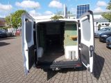 Opel Vivaro bei Sportwagen.expert - Abbildung (10 / 15)
