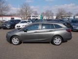 Opel Astra bei Sportwagen.expert - Abbildung (8 / 15)