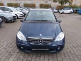 Mercedes-Benz A-Klasse bei Sportwagen.expert - Abbildung (2 / 15)