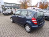 Mercedes-Benz A-Klasse bei Sportwagen.expert - Abbildung (7 / 15)