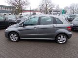 Mercedes-Benz B-Klasse bei Sportwagen.expert - Abbildung (8 / 15)