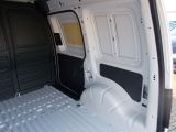 VW Caddy bei Sportwagen.expert - Abbildung (8 / 15)