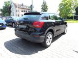Audi Q2 bei Sportwagen.expert - Abbildung (3 / 15)