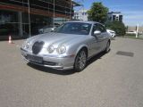 Jaguar S-Type bei Sportwagen.expert - Abbildung (2 / 7)