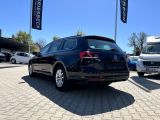 VW Passat bei Sportwagen.expert - Abbildung (2 / 15)
