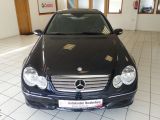 Mercedes-Benz C-Klasse bei Sportwagen.expert - Abbildung (3 / 13)
