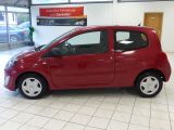 Renault Twingo bei Sportwagen.expert - Abbildung (9 / 13)