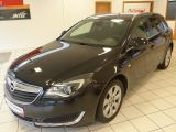 Opel Insignia bei Sportwagen.expert - Abbildung (2 / 14) Opel Insignia bei Sportwagen.expert - Abbildung (2 / 14)