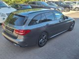 Mercedes-Benz C-Klasse bei Sportwagen.expert - Abbildung (12 / 15)