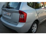 Kia Carens bei Sportwagen.expert - Abbildung (8 / 15)