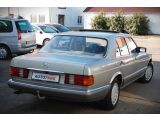 Mercedes-Benz 300 bei Sportwagen.expert - Abbildung (9 / 15) Mercedes-Benz 300 bei Sportwagen.expert - Abbildung (9 / 15)