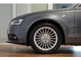 Audi A4 bei Sportwagen.expert - Abbildung (2 / 15)