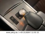 Mercedes-Benz E-Klasse bei Sportwagen.expert - Abbildung (12 / 15)