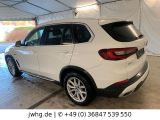BMW X5 bei Sportwagen.expert - Abbildung (8 / 15) BMW X5 bei Sportwagen.expert - Abbildung (8 / 15)