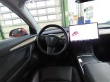 Tesla Model 3 bei Sportwagen.expert - Abbildung (6 / 14)