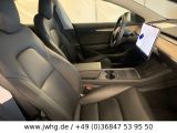 Tesla Model 3 bei Sportwagen.expert - Abbildung (4 / 13)