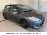 Toyota Auris bei Sportwagen.expert - Abbildung (2 / 14)