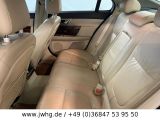 Jaguar XF bei Sportwagen.expert - Abbildung (9 / 15)